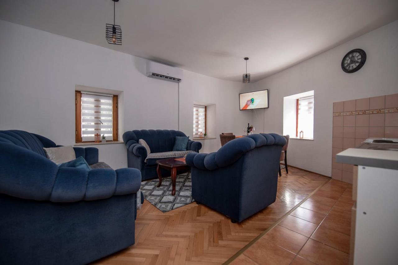 Apartman Nina Stari Grad טרביניה מראה חיצוני תמונה